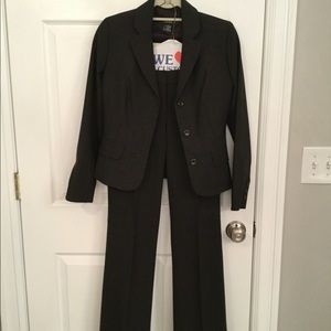 Body by Victoria Heather Brown 2-piece Pants Suit